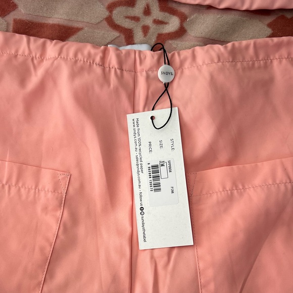 SNDY’S X REVOLVE Paloma Pant & Carmelle Top in Pink NWT - Picture 6 of 7